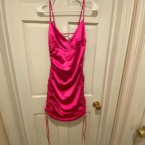 💁‍♀️🙋‍♀️Midnight doll Pink Ruched Mini Dress with Spaghetti Straps